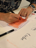 Hände beim Lettering im Basic Kurs